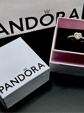 Pandora 14k Gold Plated Elevated Heart Ring